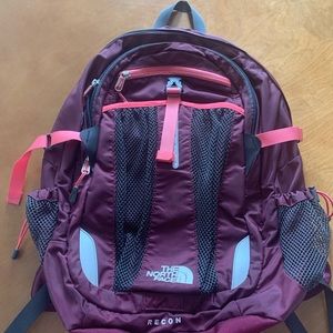 North Face Recon Women’s Backpack